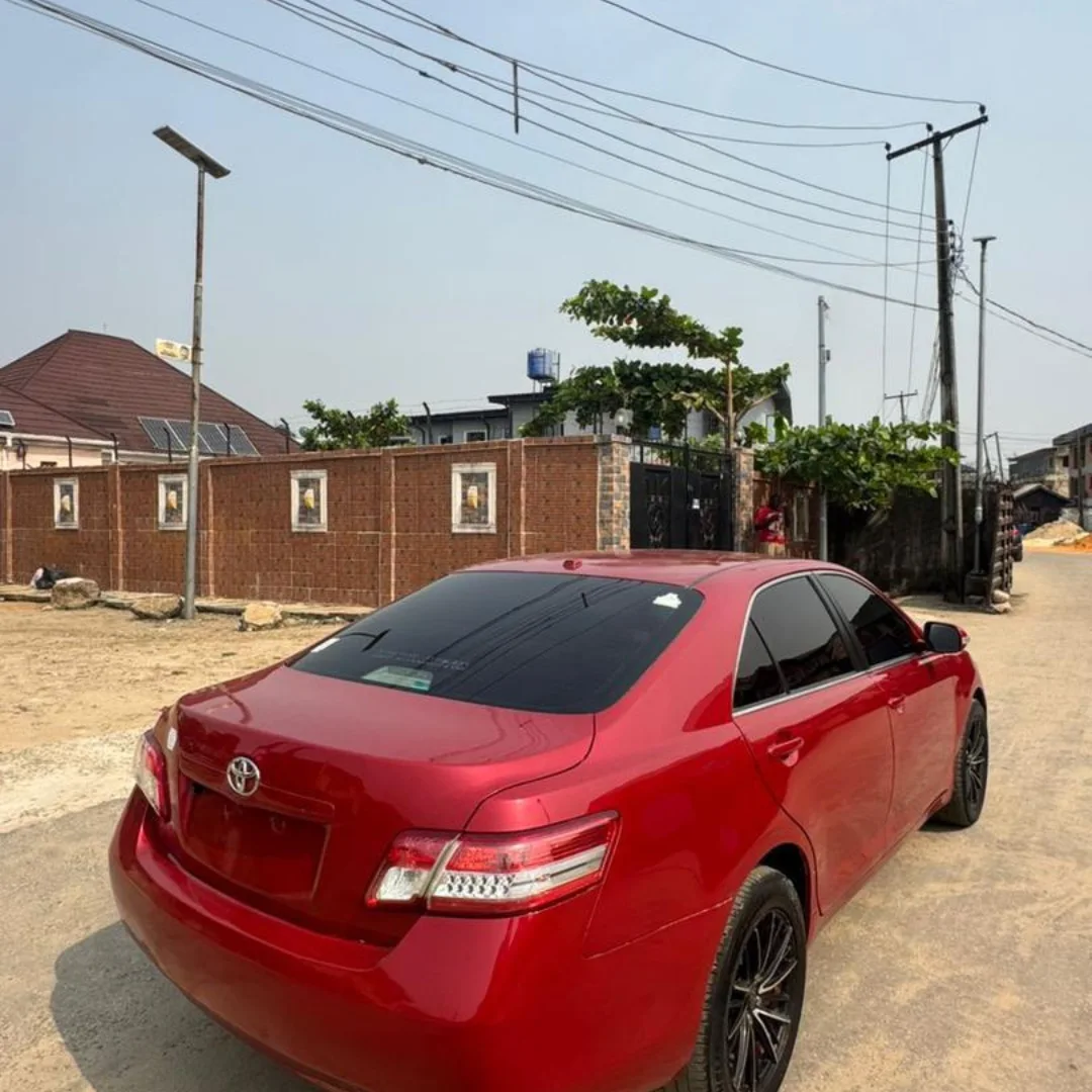 Unbeatable Deal: 2010 Camry LE, Registered & Ready