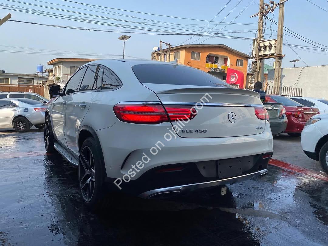 Luxury Redefined: 2016 Mercedes GLE450