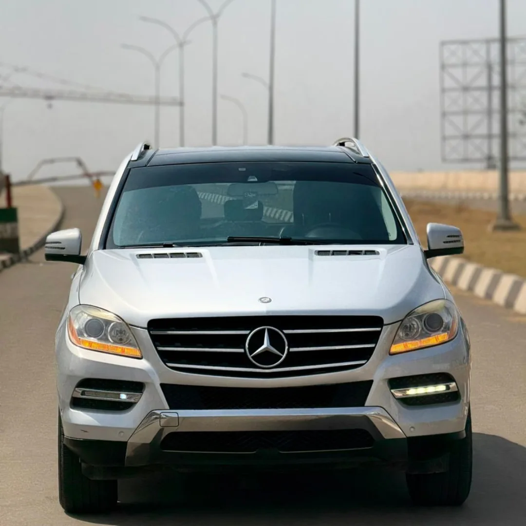 2012 Mercedes ML350: Perfect Condition, Ready Now