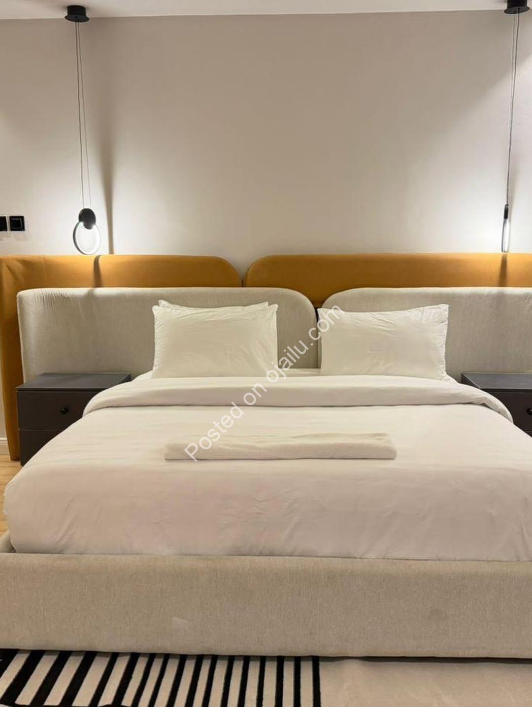 Lekki’s Ultimate 1-Bed with PS5 & Resort Amenities