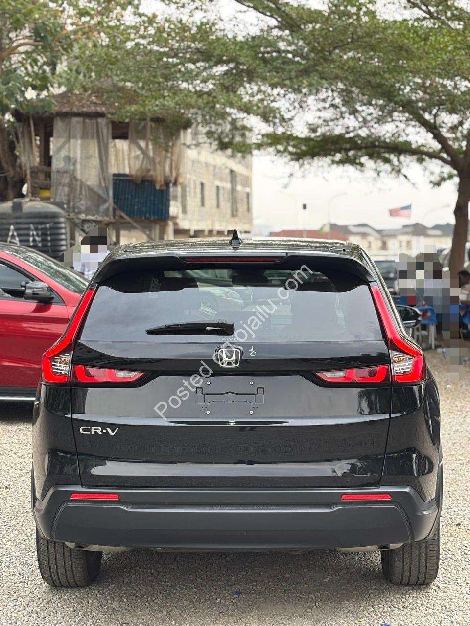 2025 Honda CR-V: Like New, Loaded & Low Miles