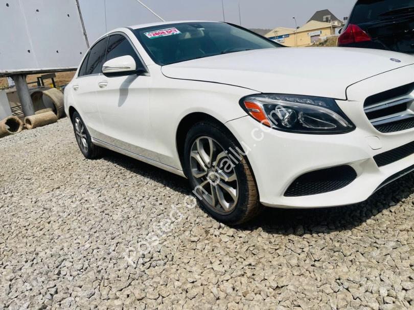 Luxury Daily Driver: 2015 Mercedes C300