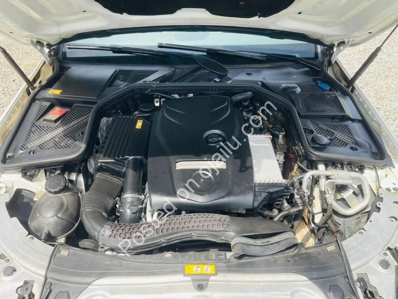 Luxury Daily Driver: 2015 Mercedes C300