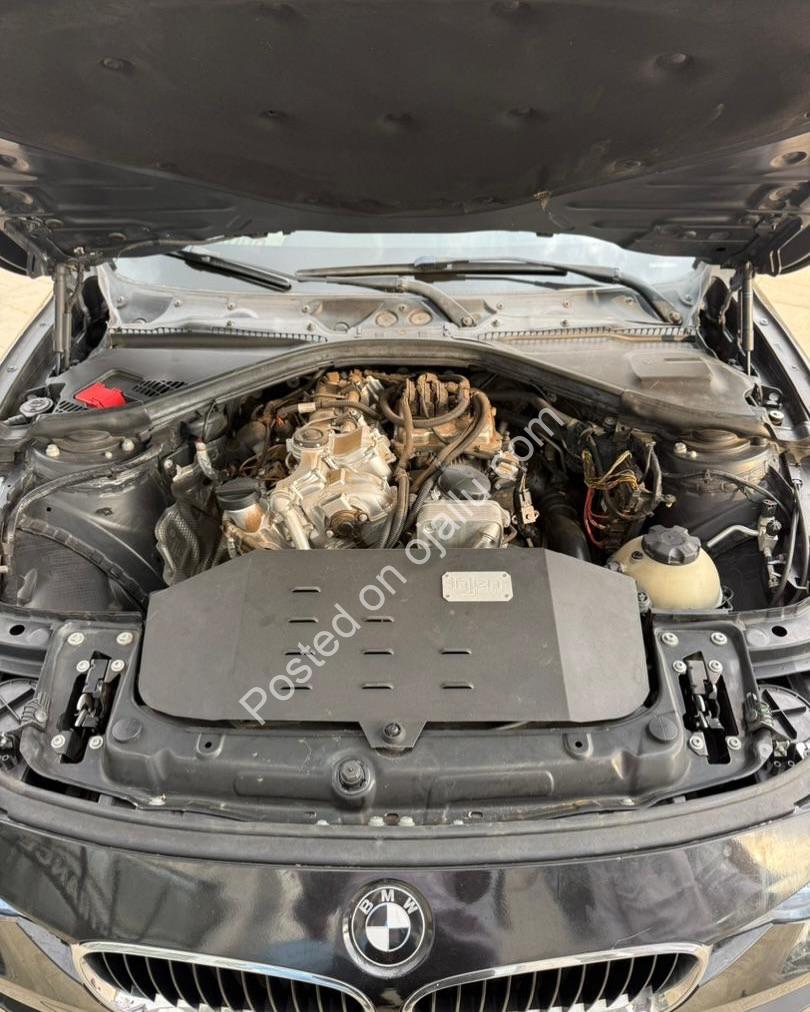 Luxury Meets Performance: BMW 328i Turbo