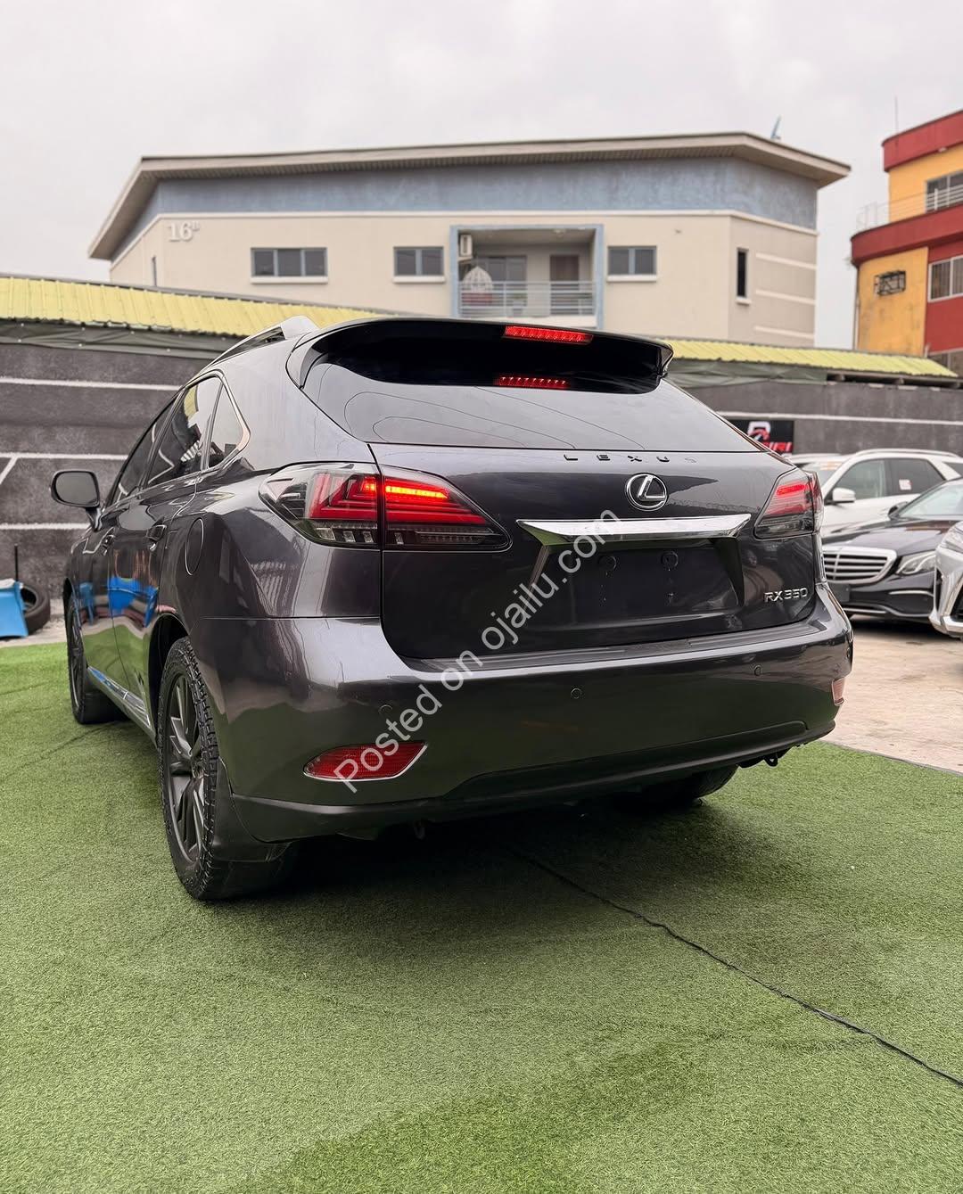 Luxury Lexus RX 350: Drive Now, Pay Later