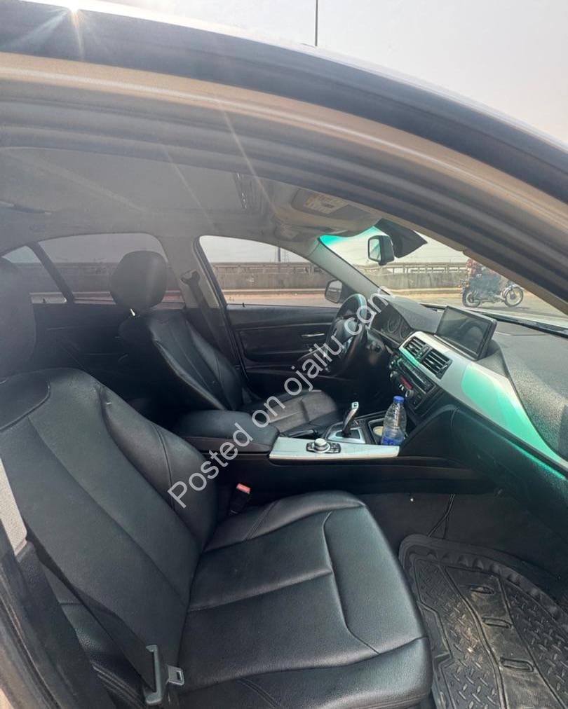 Low-Mileage Luxury: 2012 BMW 328i Turbo