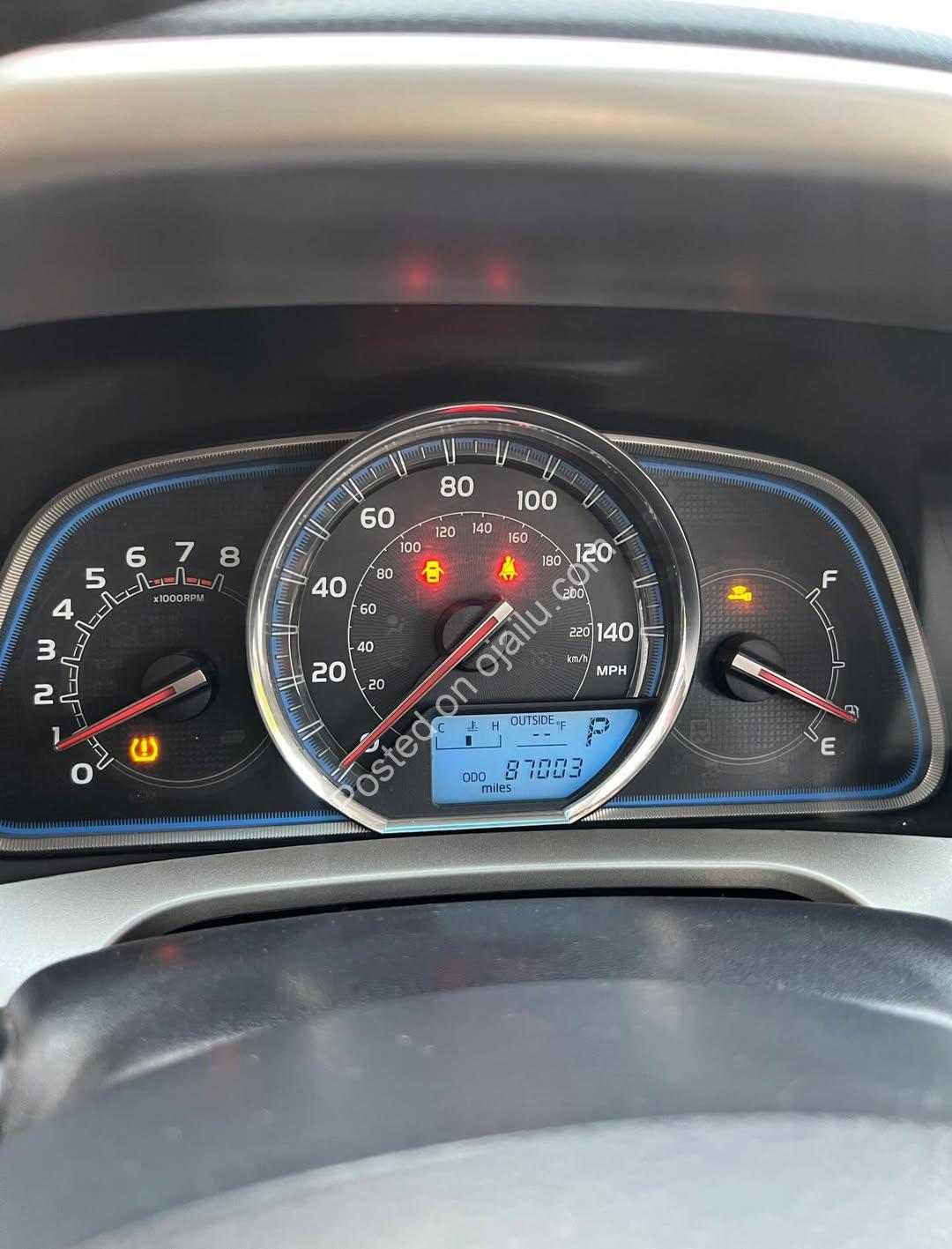 Luxury RAV4: Low Miles, Sunroof, Leather