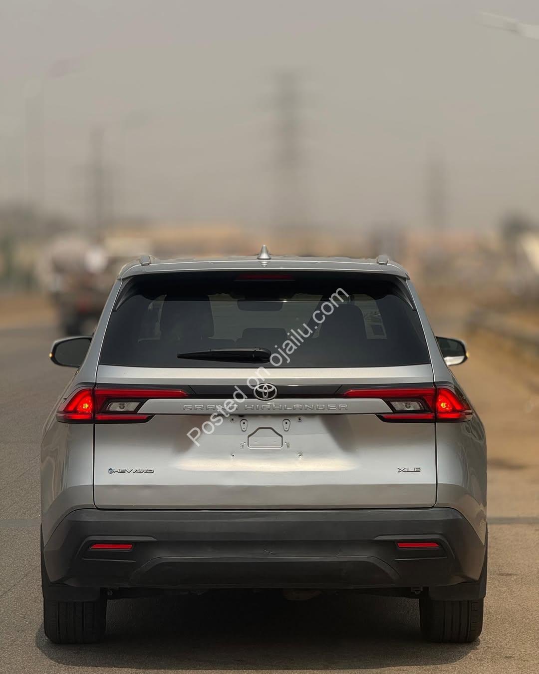 2024 Toyota Grand Highlander HEV: Luxury & Power