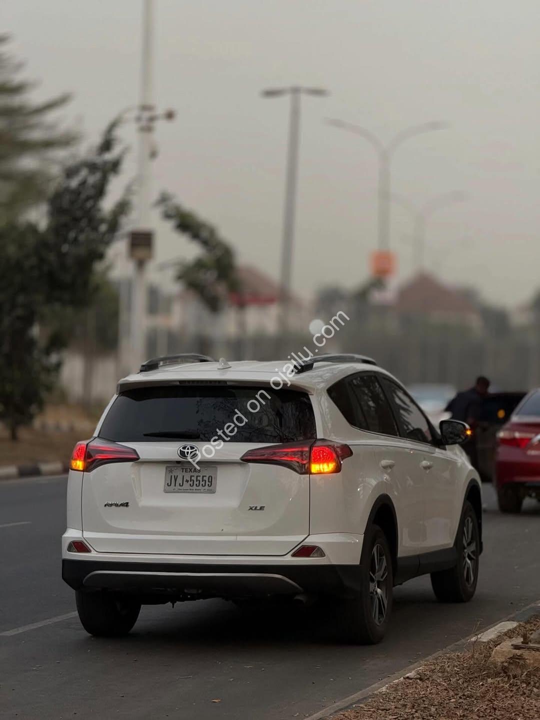 2018 Toyota RAV4 XLE: Perfect Condition, Duty Paid!