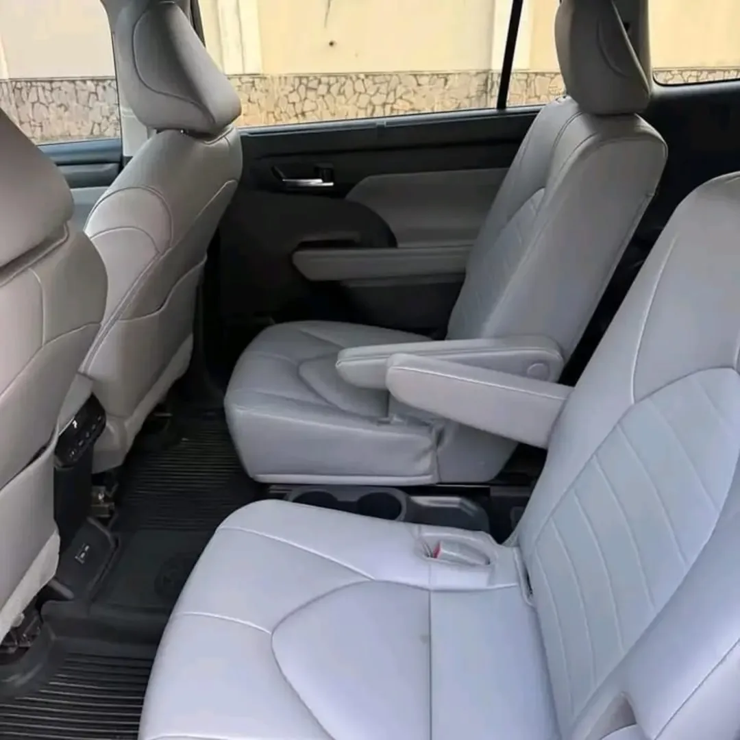 Luxury 2023 Highlander: Your Abuja Status Upgrade
