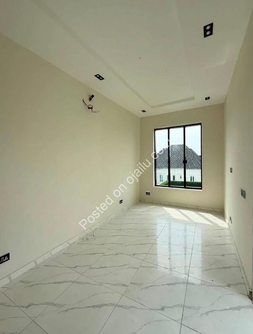 Last 5-Bed Duplex: Pool, Gym & Lekki Luxury