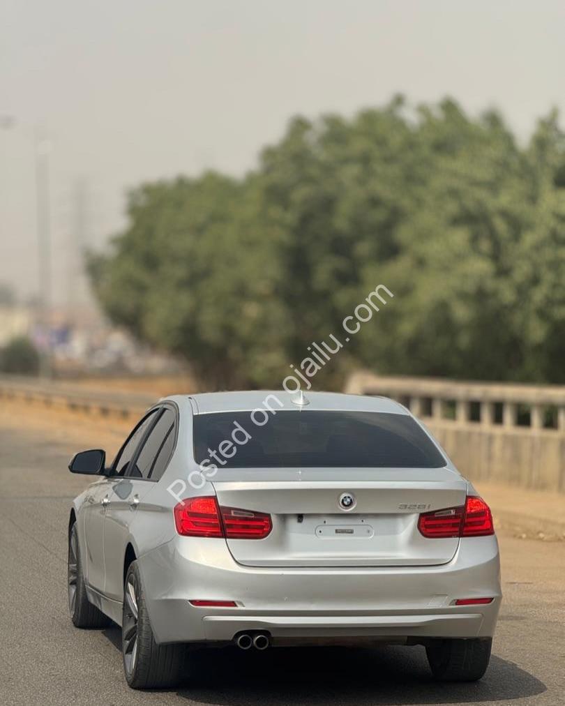 Low-Mileage Luxury: 2012 BMW 328i Turbo