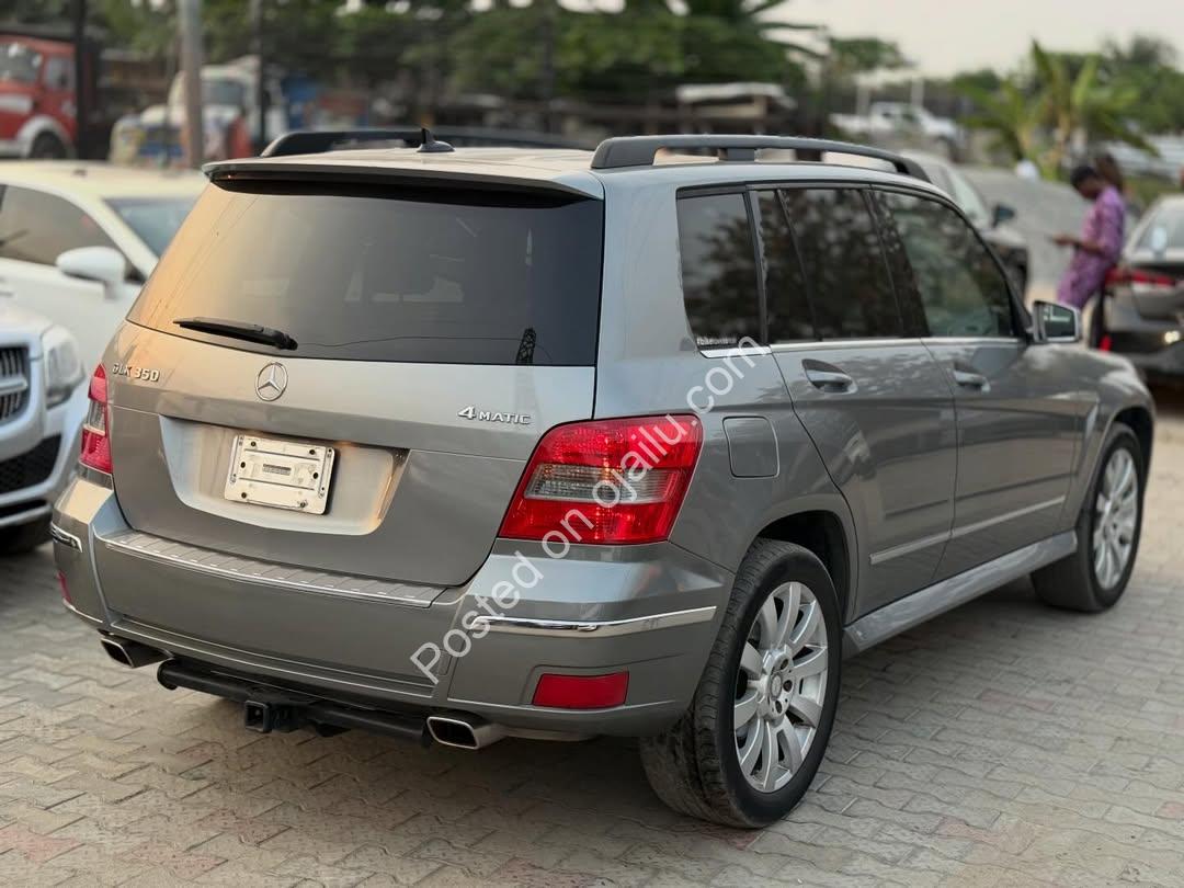 Luxury GLK 350: Panoramic Roof & Fully Paid Duty