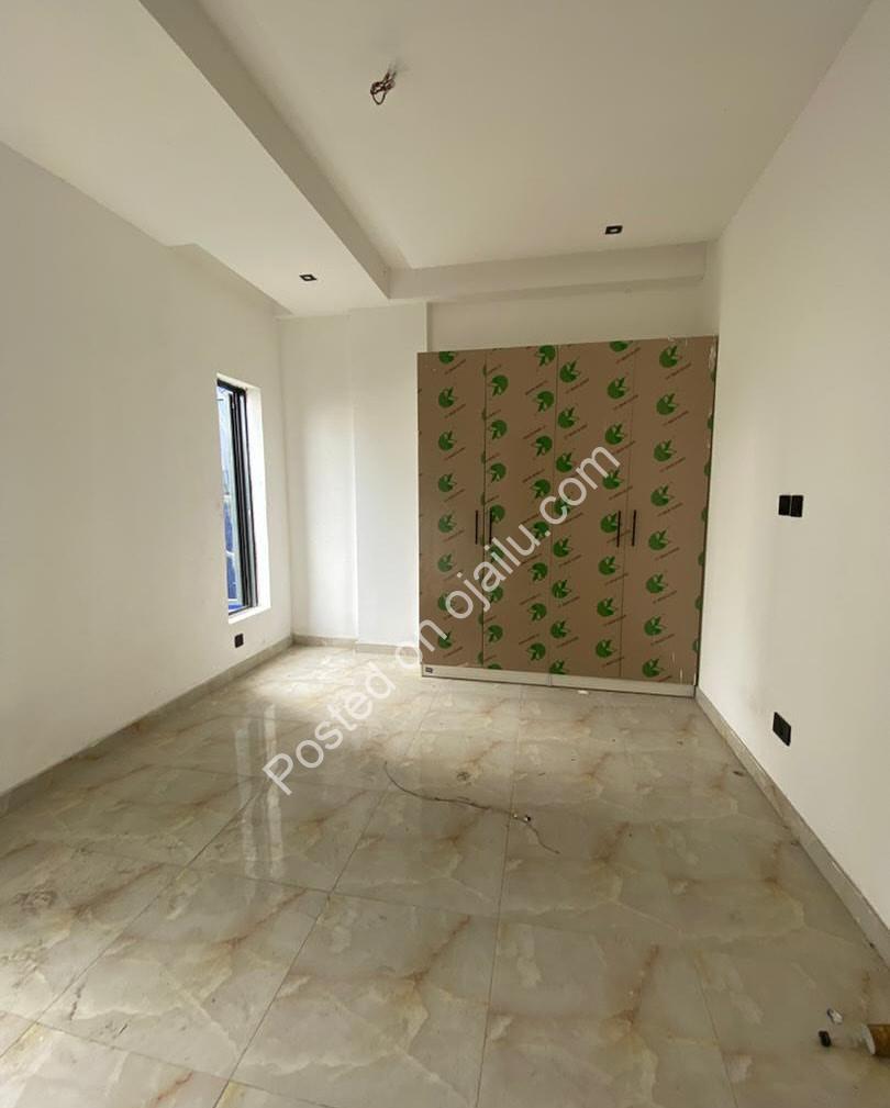 Ikate’s Finest: 2-Bed Ensuite Haven, 250M