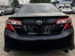 Black-on-Black 2014 Camry SE: Power & Tech