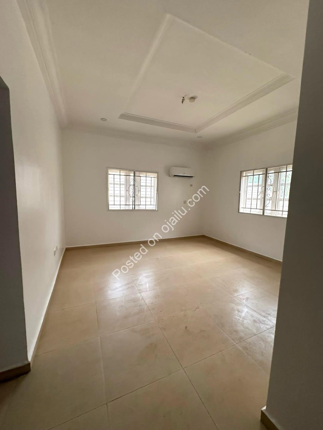 Spacious 6-Bedroom Duplex with 2 BQs in Katampe