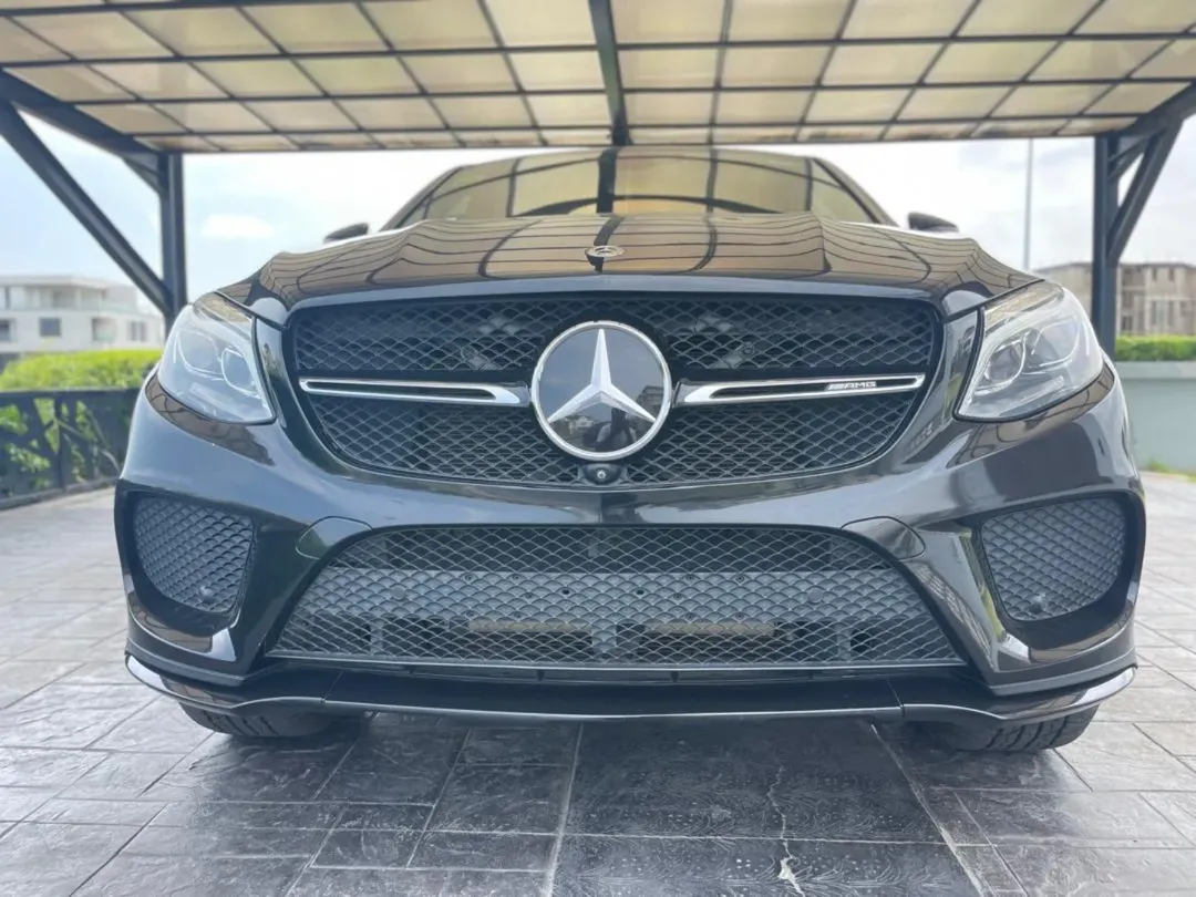 Thunderous AMG V6 Coupe: 0-100km/h in 4.9s