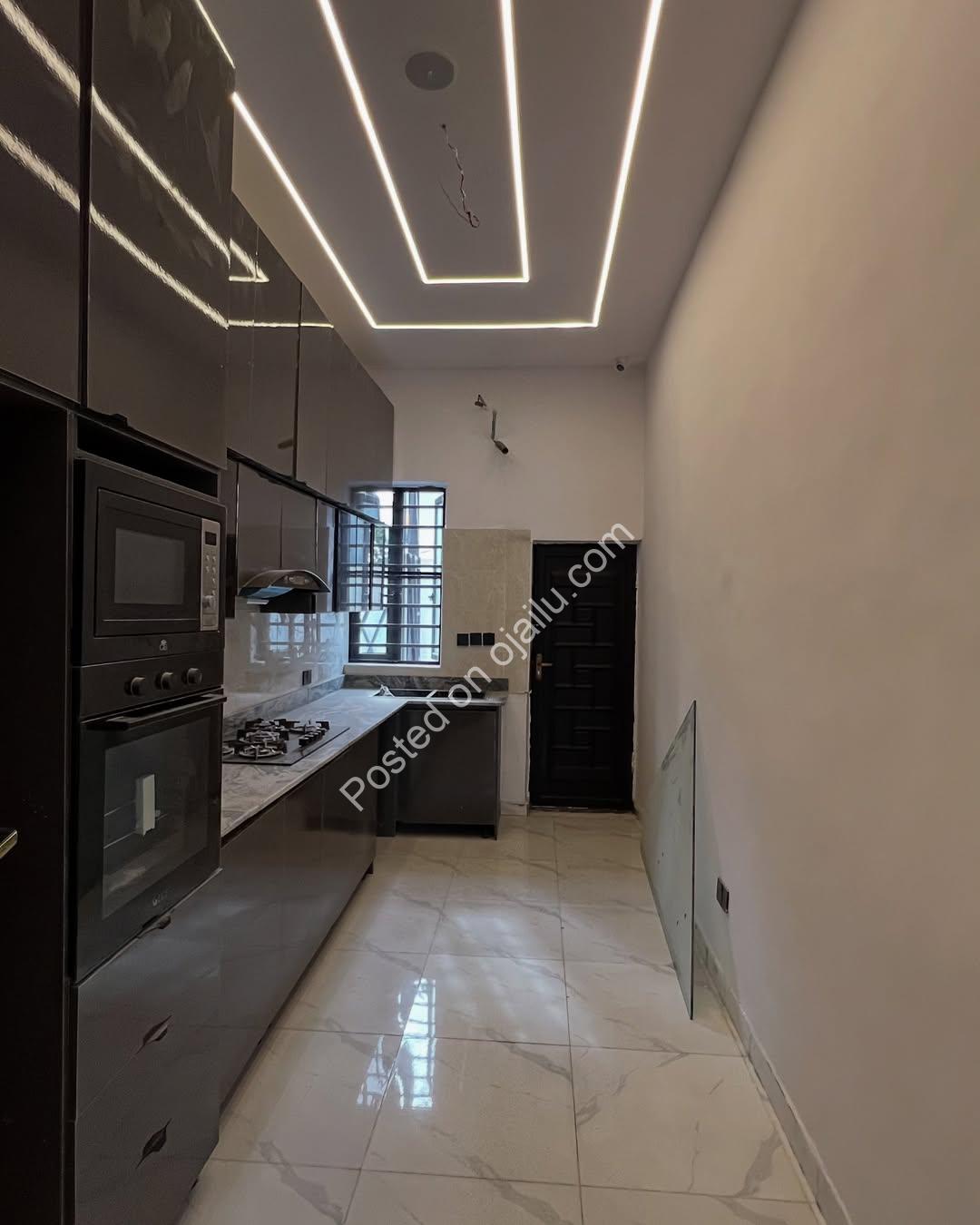 Lekki’s Finest: Ensuite Duplexes with Premium Finishes