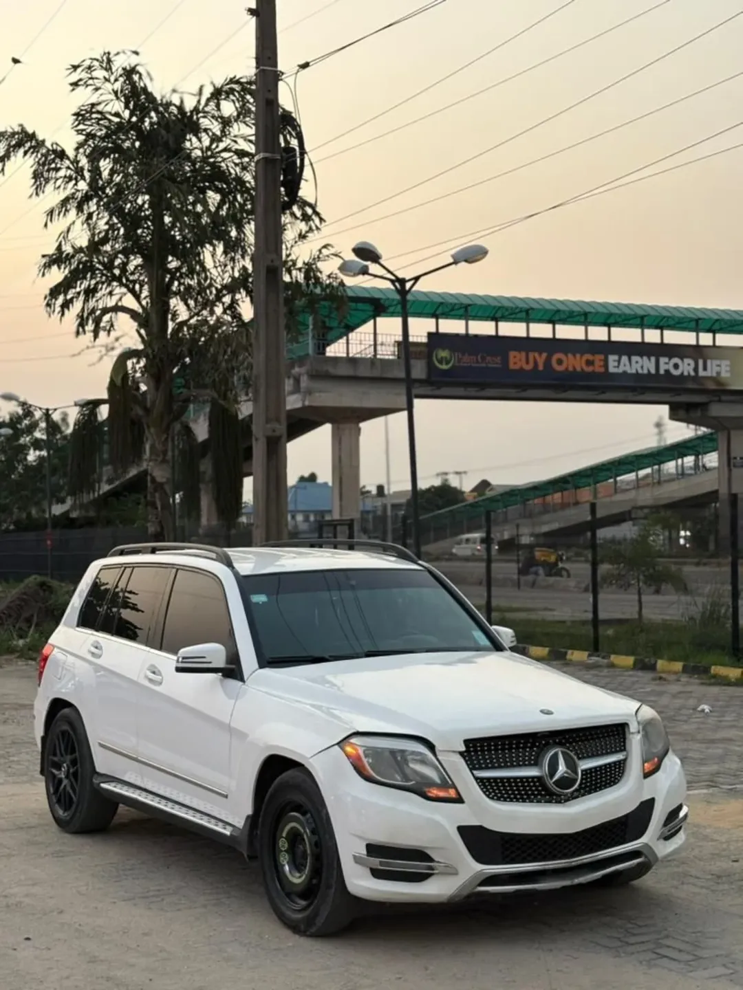 2015 Mercedes GLK: Keyless Entry, 10.8M