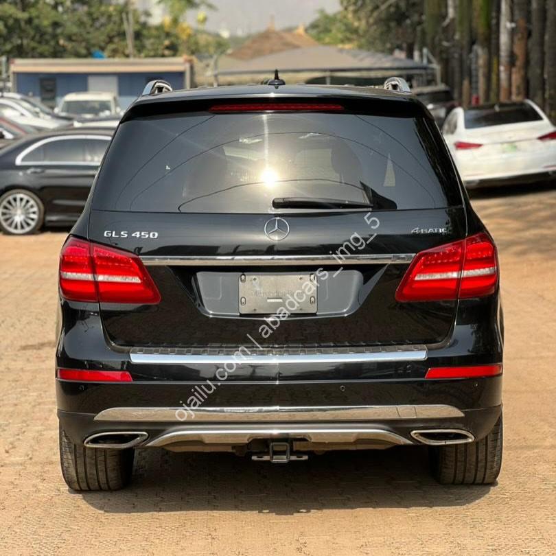 Command the Road in Luxury: 2017 GLS 450