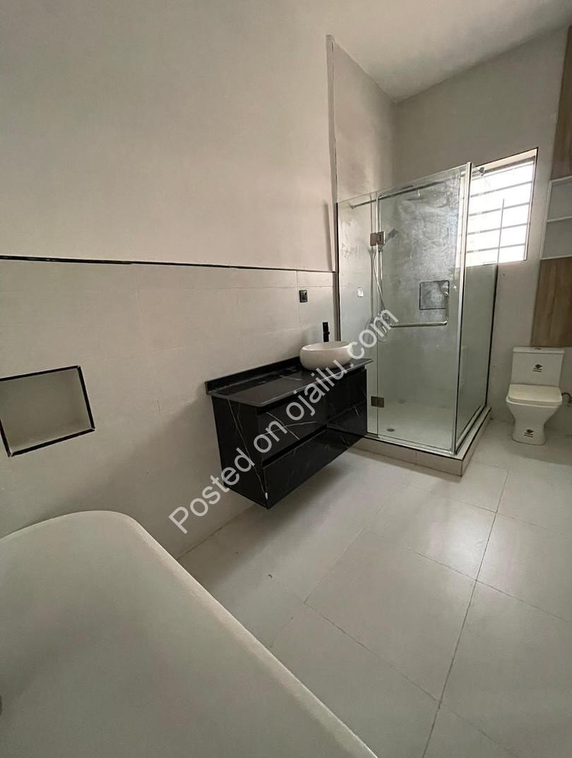 VGC 4-Bed Duplex: Your Secure Family Sanctuary