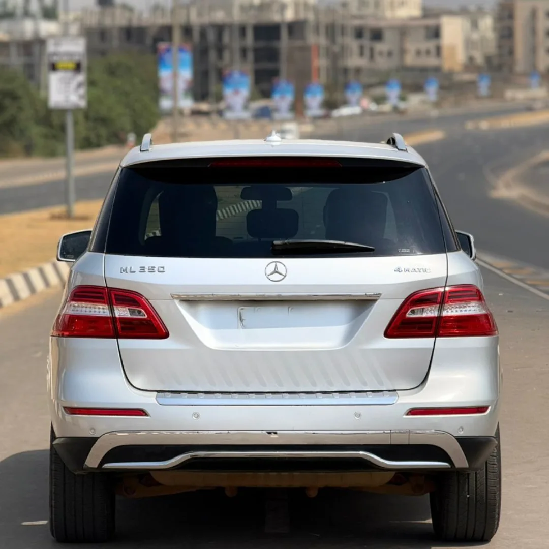 2012 Mercedes ML350: Perfect Condition, Ready Now