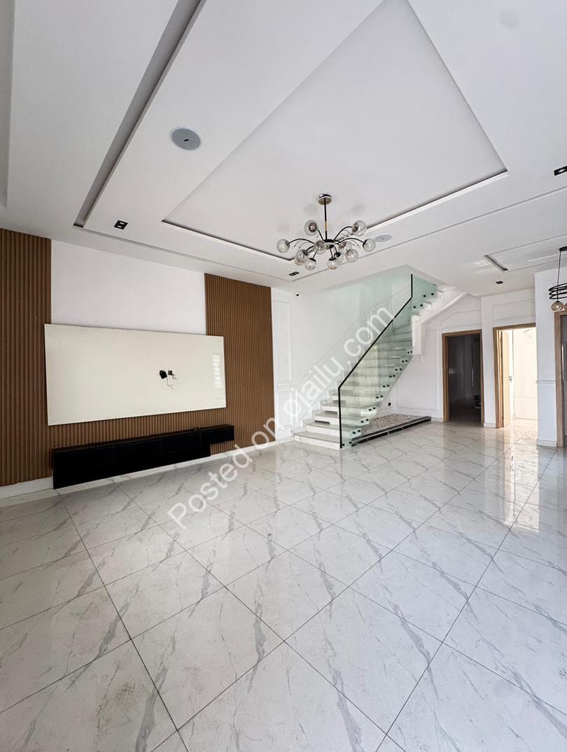 Brand New 4-Bedroom Duplex in Prime Lekki