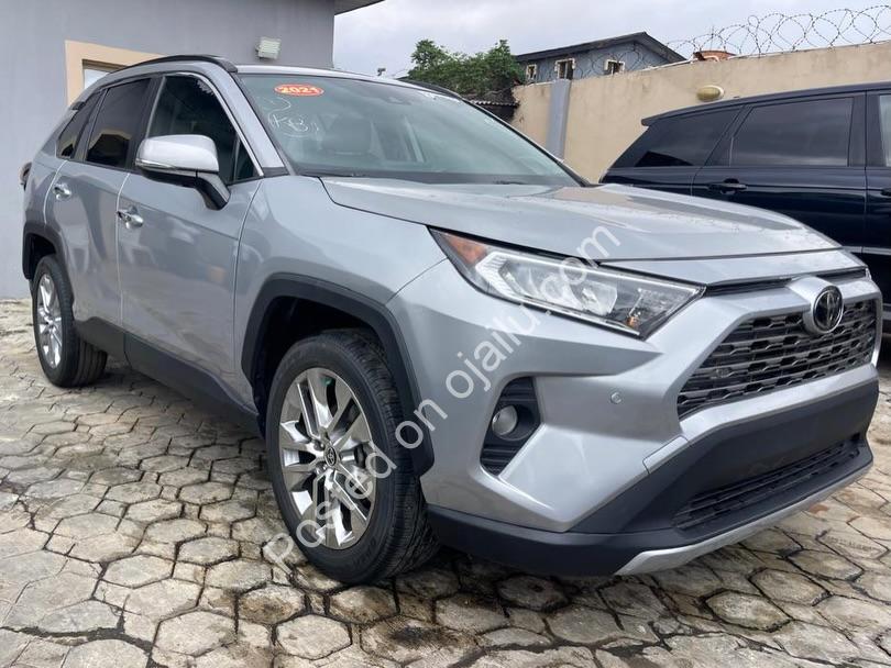 2021 RAV4 Limited: Duty-Paid Luxury SUV, Mint Condition