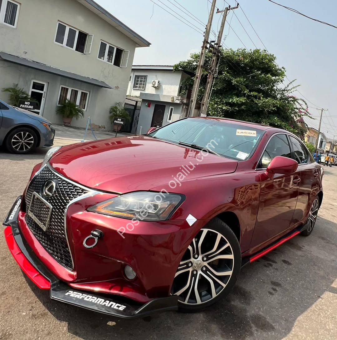 Immaculate 2009 Lexus IS250 – 9M