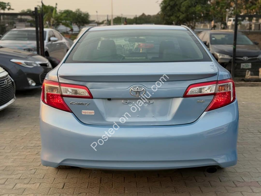 Pristine 2013 Camry SE: Loaded & Duty-Paid