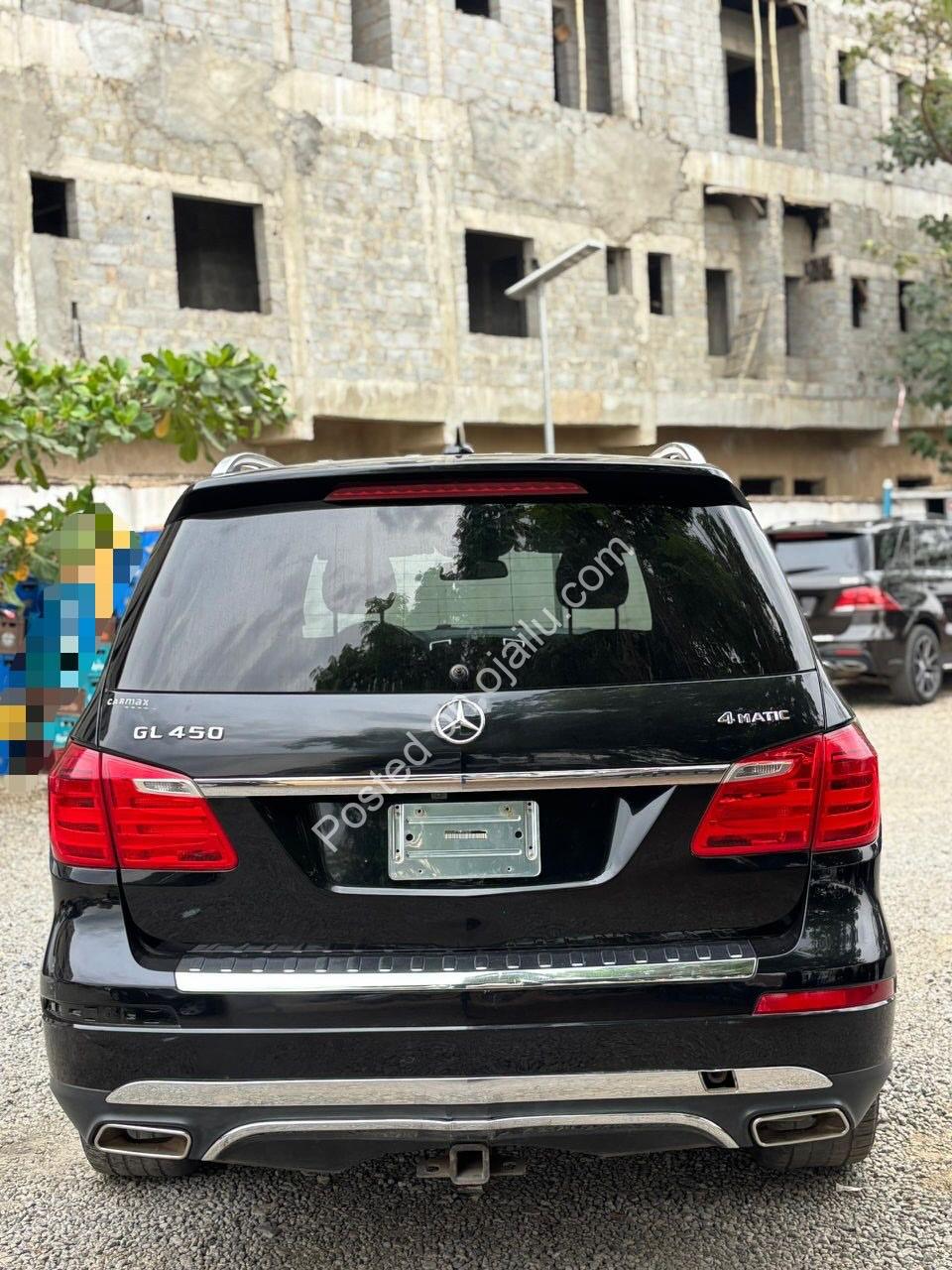 Luxury SUV: 2015 Mercedes GL450, MINT & Loaded