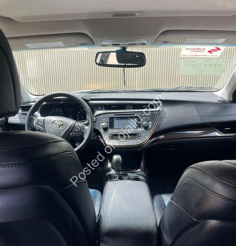 2014 Toyota Avalon: Luxury Sedan, 20M Negotiable