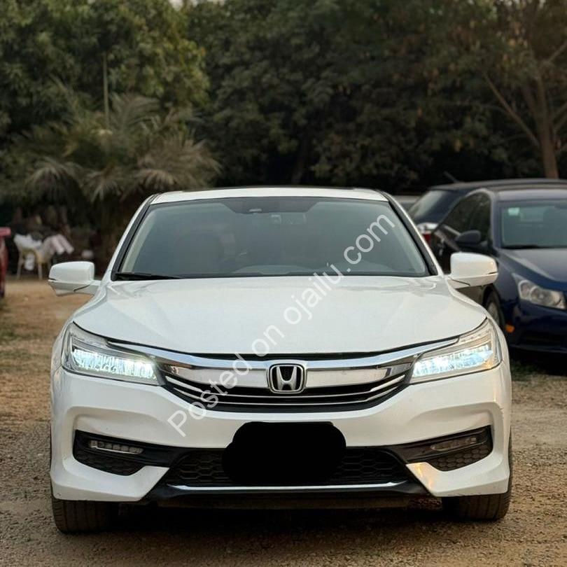 Luxury Power: 2017 Honda Accord V6 Touring