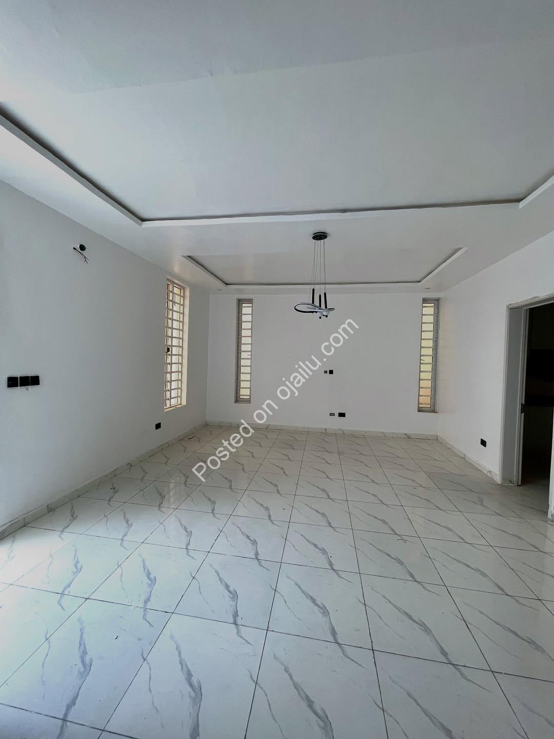 Dream Home in Lekki: 4-Bed Ensuite Haven