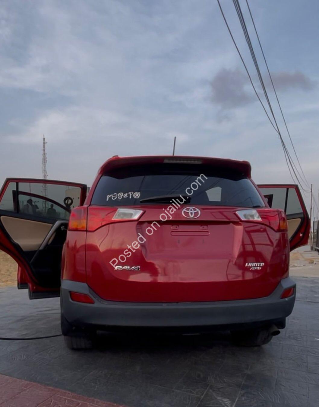 2013 Toyota RAV4 Limited: Luxury & Tech for 22.5M