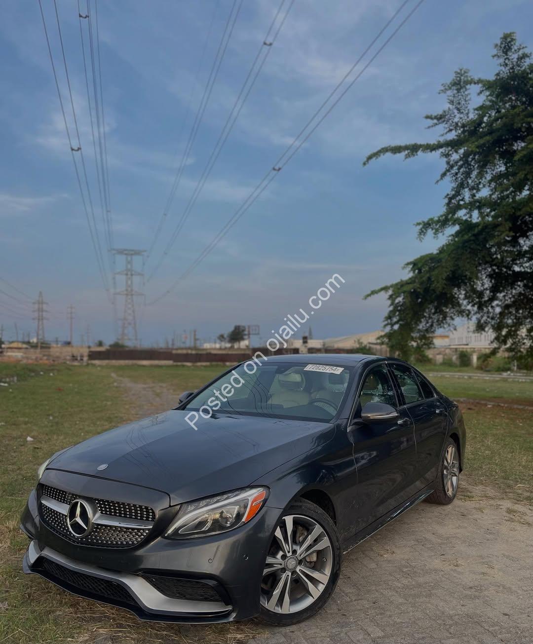 Luxury 2016 Mercedes C300 4MATIC w/ Panoramic Roof