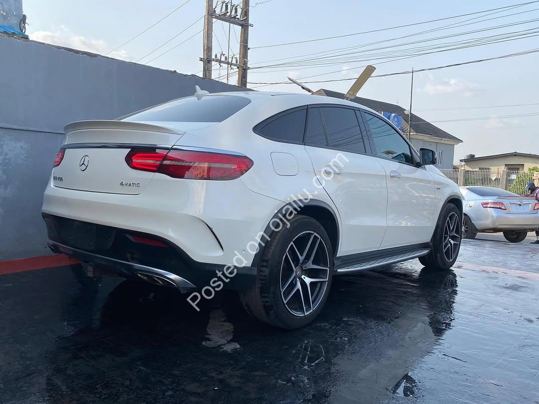 Luxury Redefined: 2016 Mercedes GLE450