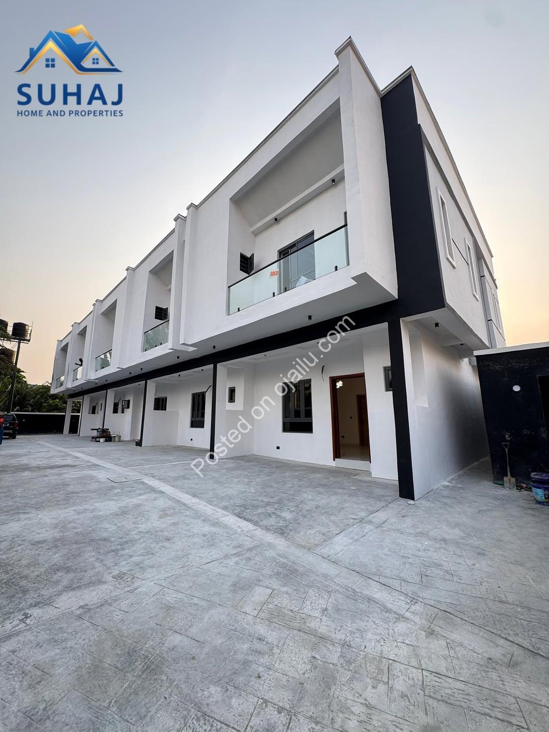 Sleek 3BR Terrace Duplex in Sangotedo
