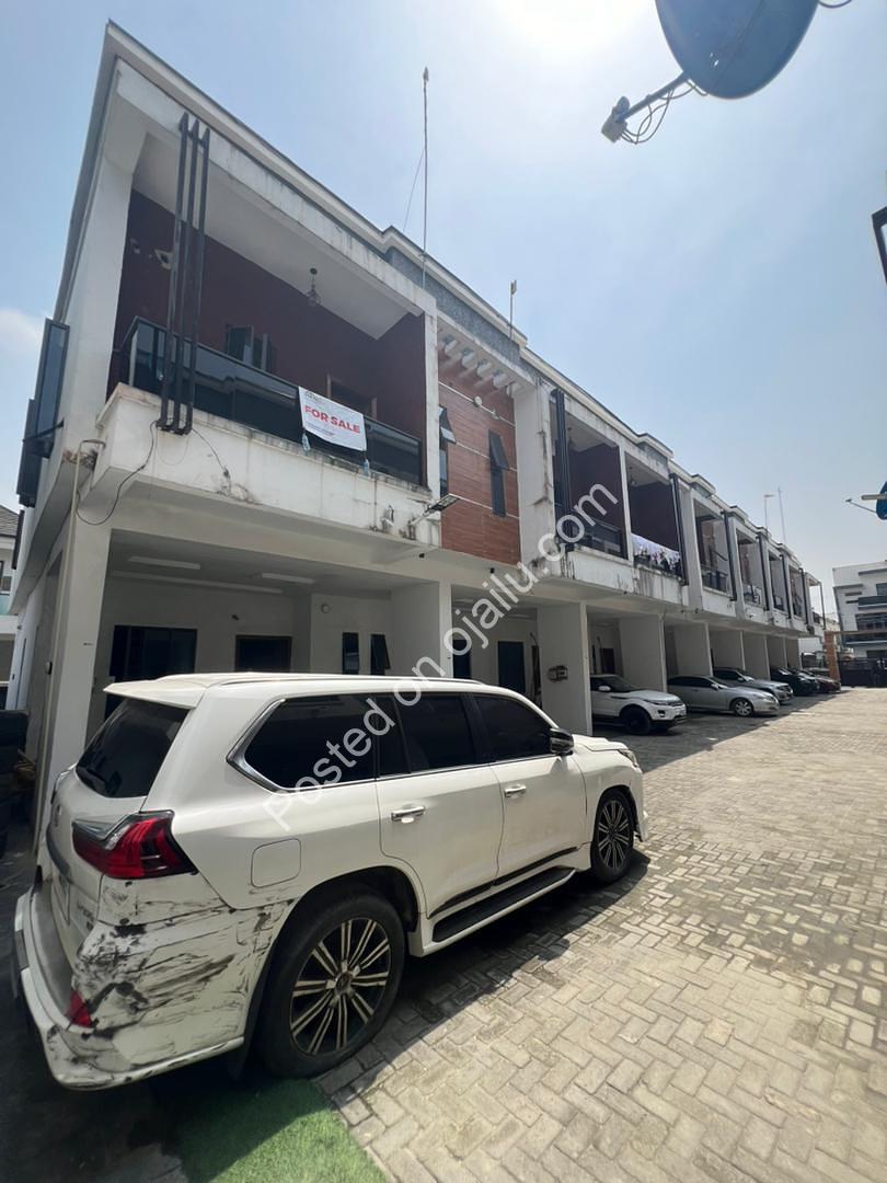 Ikota’s Finest: 4-Bed Terrace Duplex in Prime Lekki