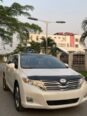 Luxury 2011 Venza XLE: Nationwide Delivery