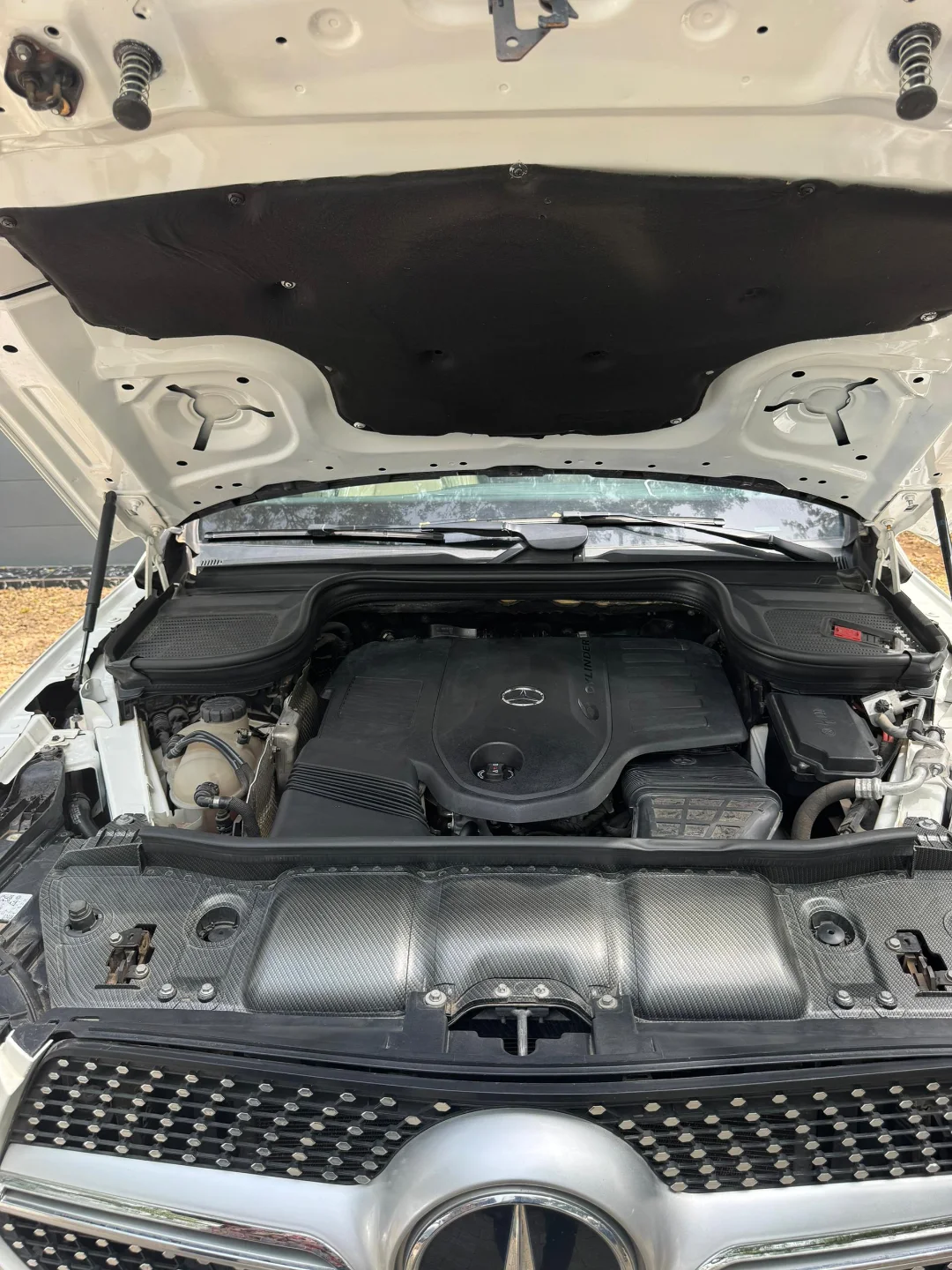 Luxury 2022 GLE 450: Duty-Paid & Ready for You