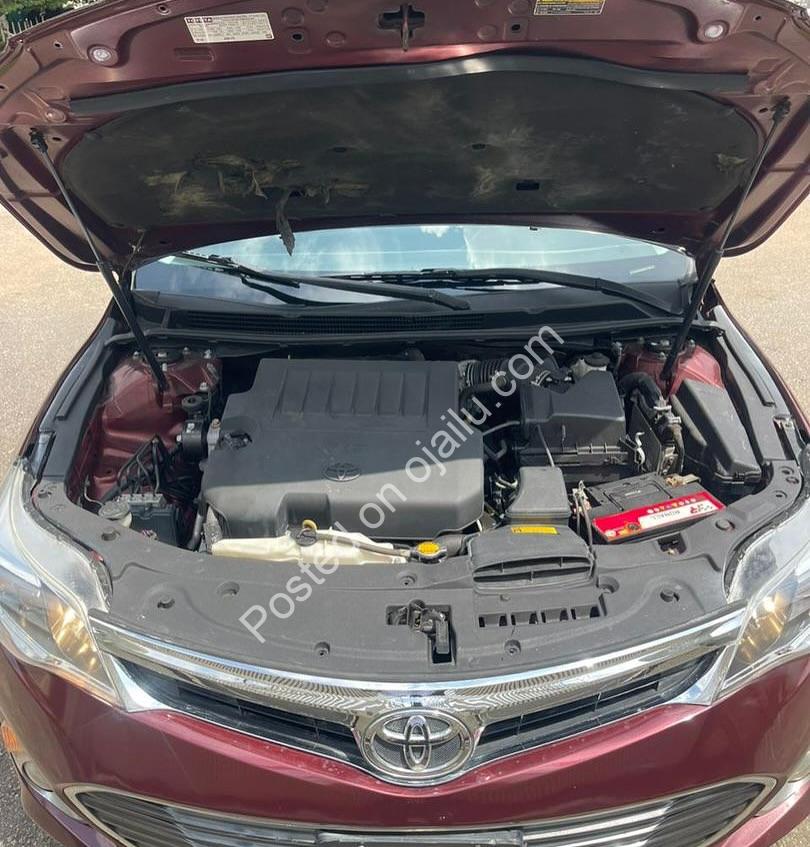 2014 Toyota Avalon: Luxury Sedan, 20M Negotiable