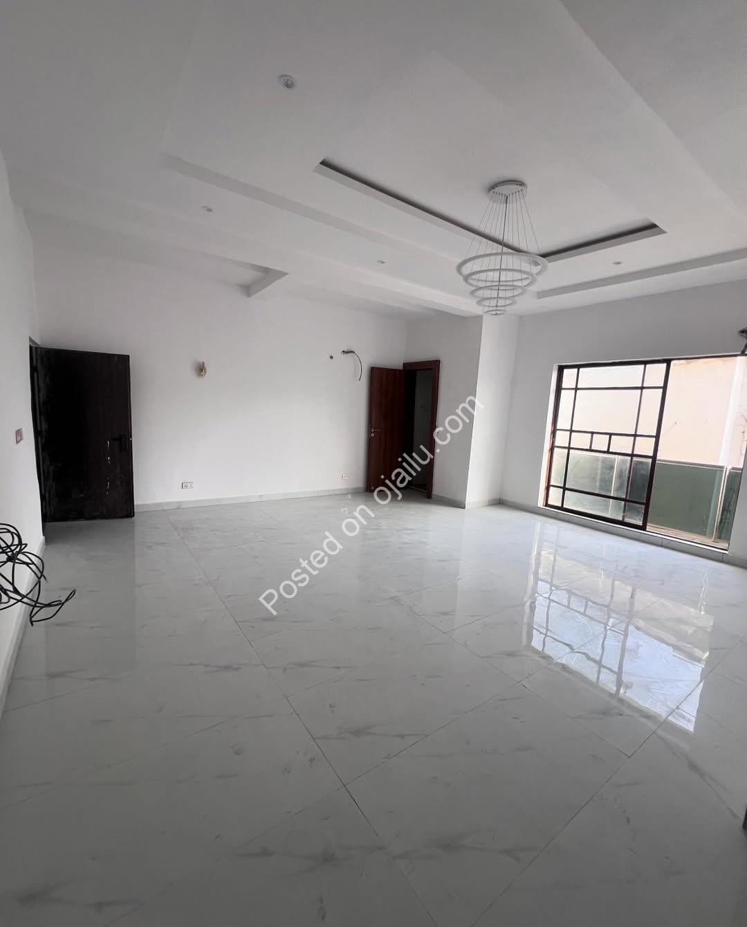 Lekki Phase 1 Gem: 2-Bed Ensuite Haven for 180M