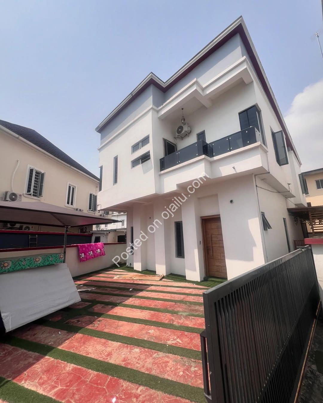5-Bed Ensuite Duplex in Lekki: Your Dream Home Awaits