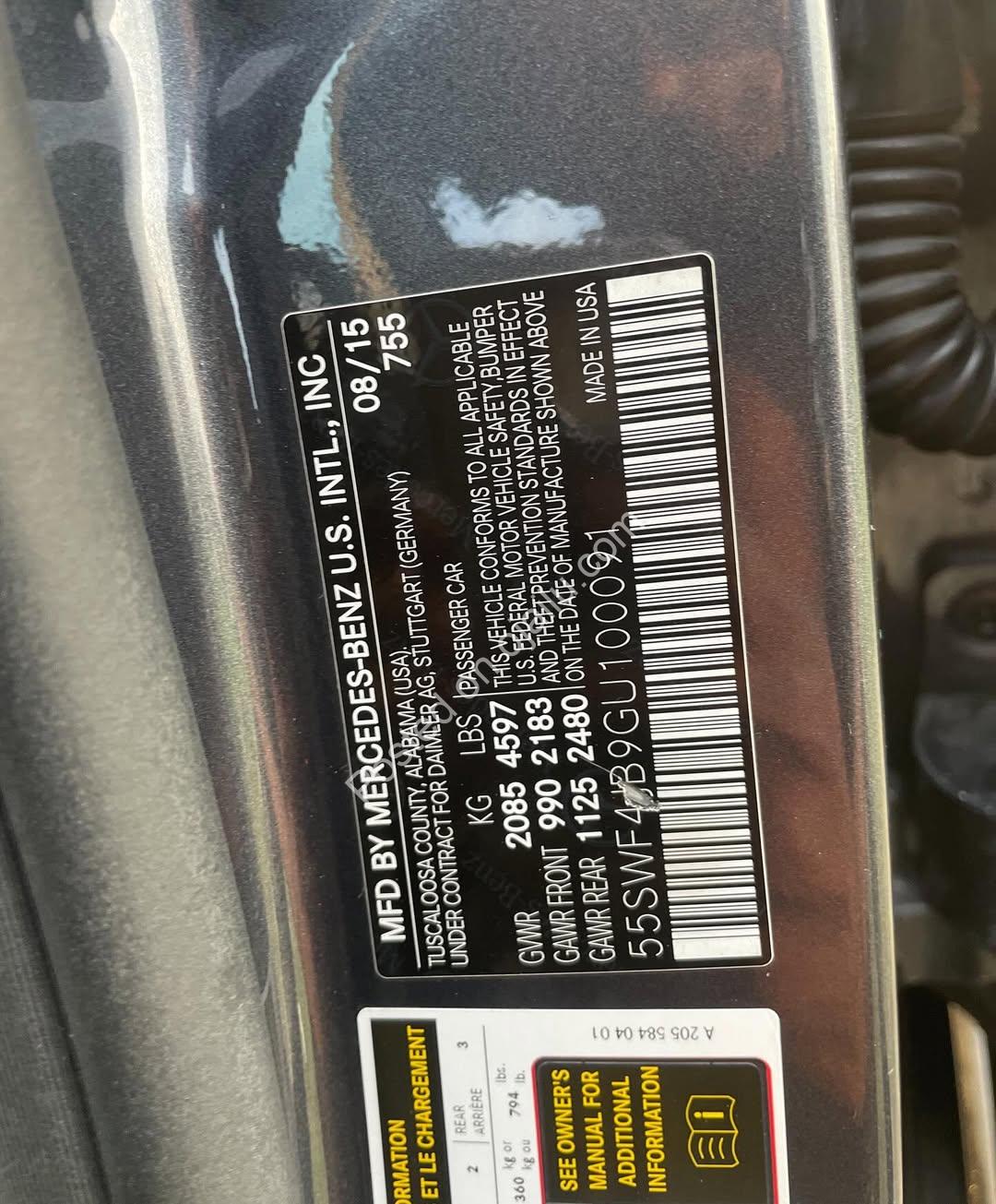 Luxury 2016 Mercedes C300 4MATIC w/ Panoramic Roof