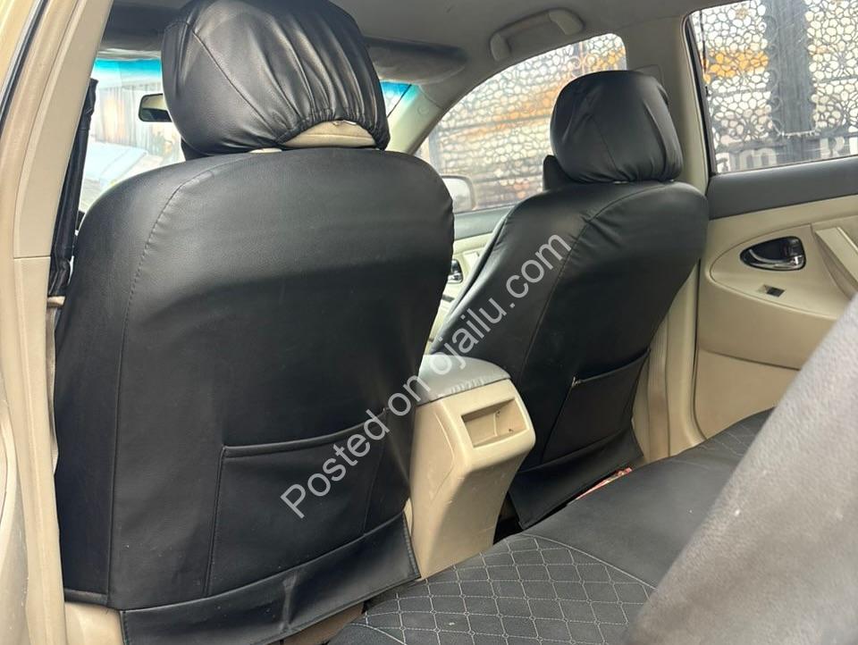 2011 Camry: Perfect Condition, Ready to Drive