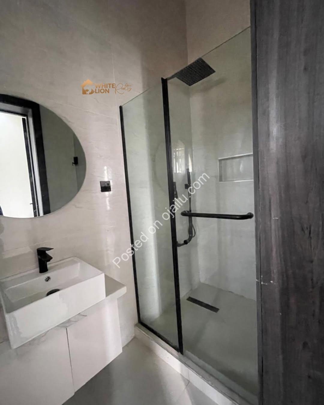 Lekki Phase 1 Gem: 3-Bed with Gym & Prime Investment