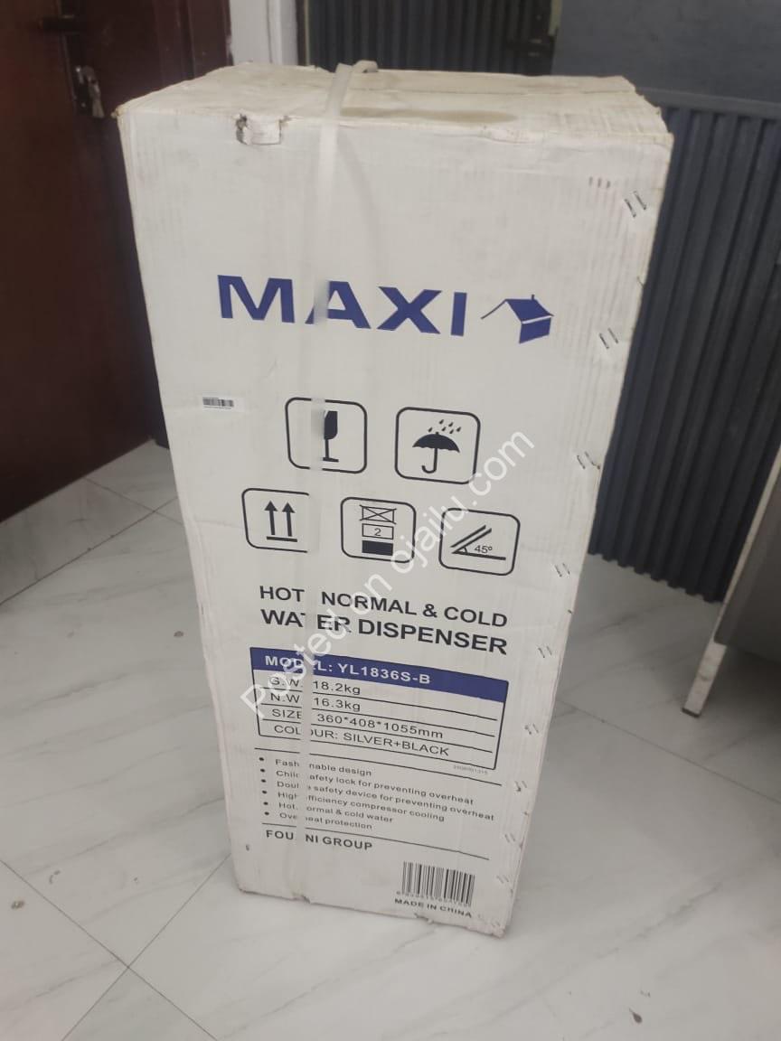 Brand New 3-Tap Water Dispenser w/ Fridge