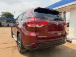 2016 Toyota Highlander XLE: Accident-Free Luxury SUV