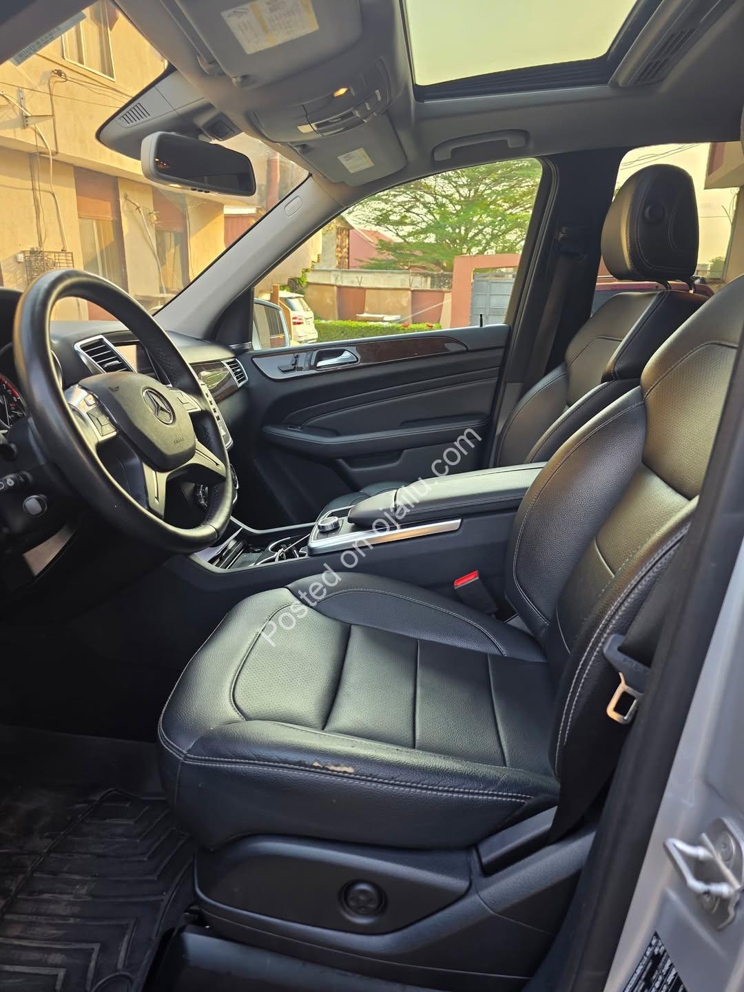 2013 Mercedes ML350: Luxury Loaded, Accident-Free